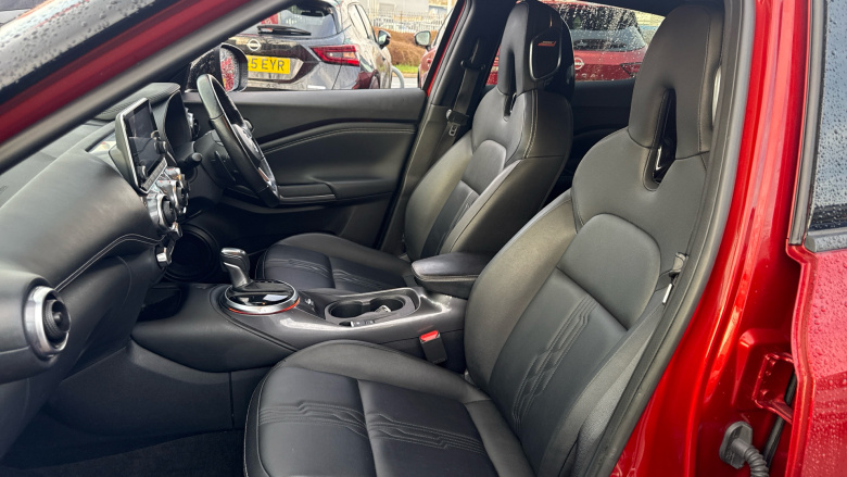 Nissan Juke 1.0 DiG-T 114 Tekna 5dr DCT Petrol Hatchback